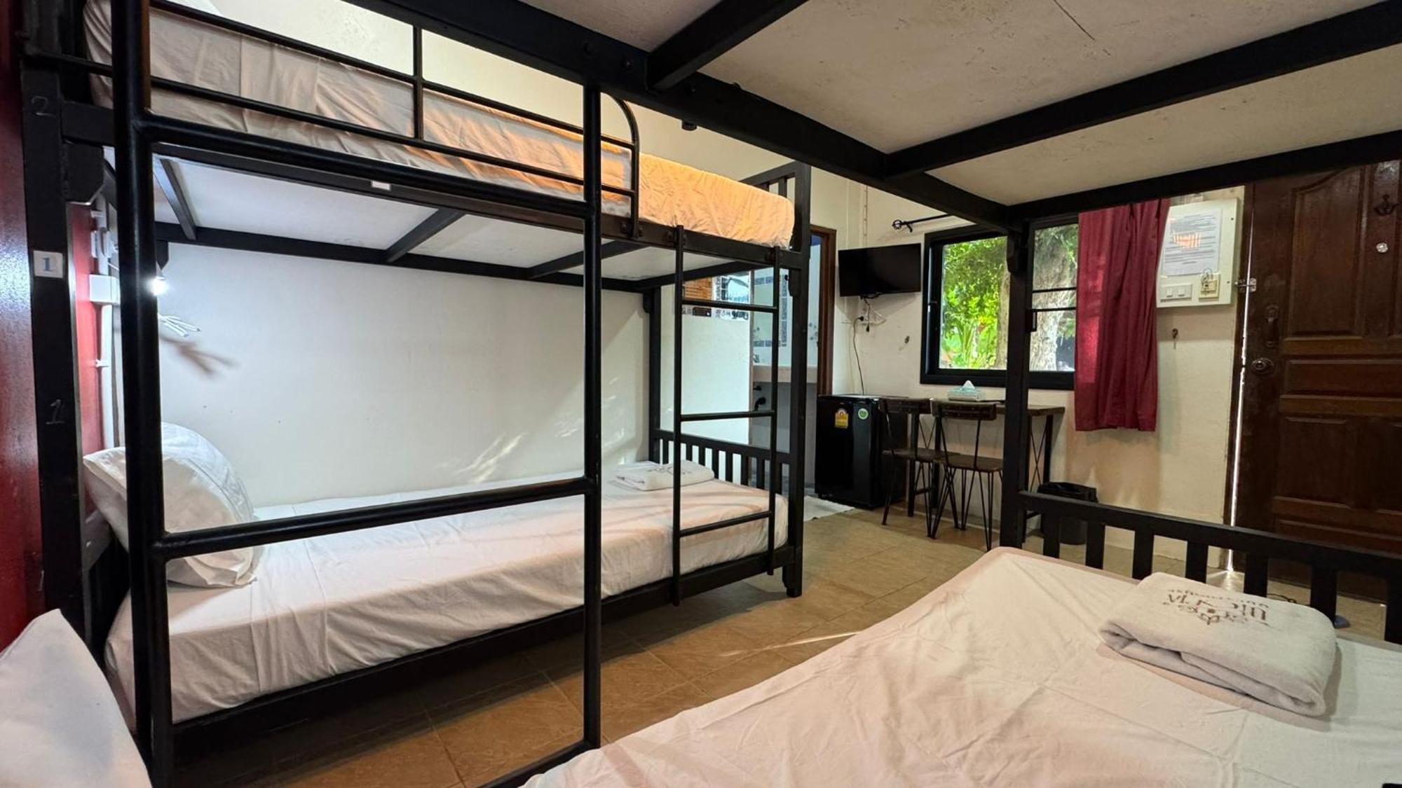 Goodtime Utopia Guesthouse Ko Tao Luaran gambar